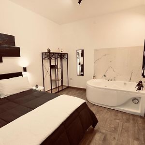 Elene Suites Soggiorno Mediterraneo